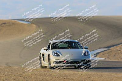 media/Oct-16-2022-Speed Ventures (Sun) [[7df72c9f09]]/Red/Session 1 (Phil Hill)/